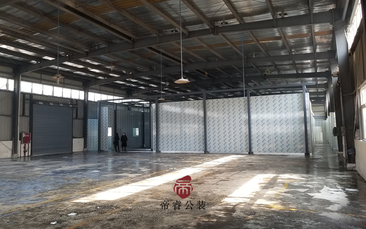 生物科技公司成都辦公室裝修現(xiàn)場視角二